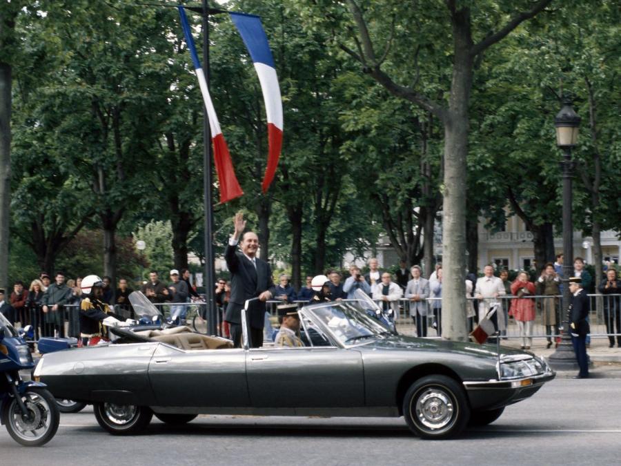  Citroen SM Presidentielle by Chapron 1972 года  (фото 26 из 26)